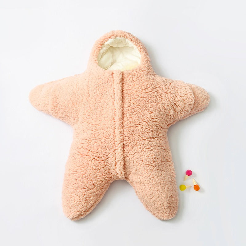 Baby hugged by starfish, lamb plush split leg sleeping bag